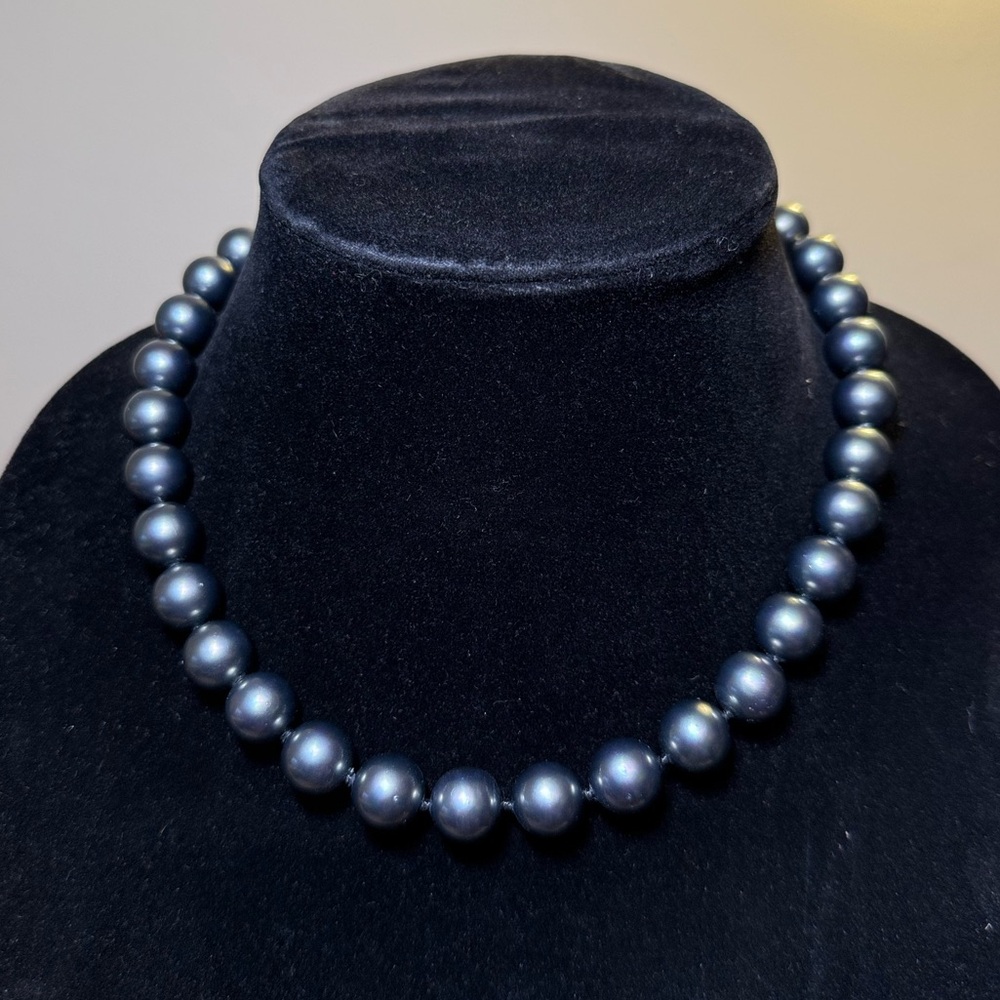 Dark Glass Bead Necklace | Rhinestone Screw Clasp